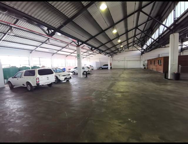 2,838M² WAREHOUSE TO LET IN PAARDEN EILAND